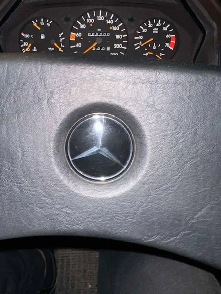 Mercedes-Benz E 200 200, foto 9