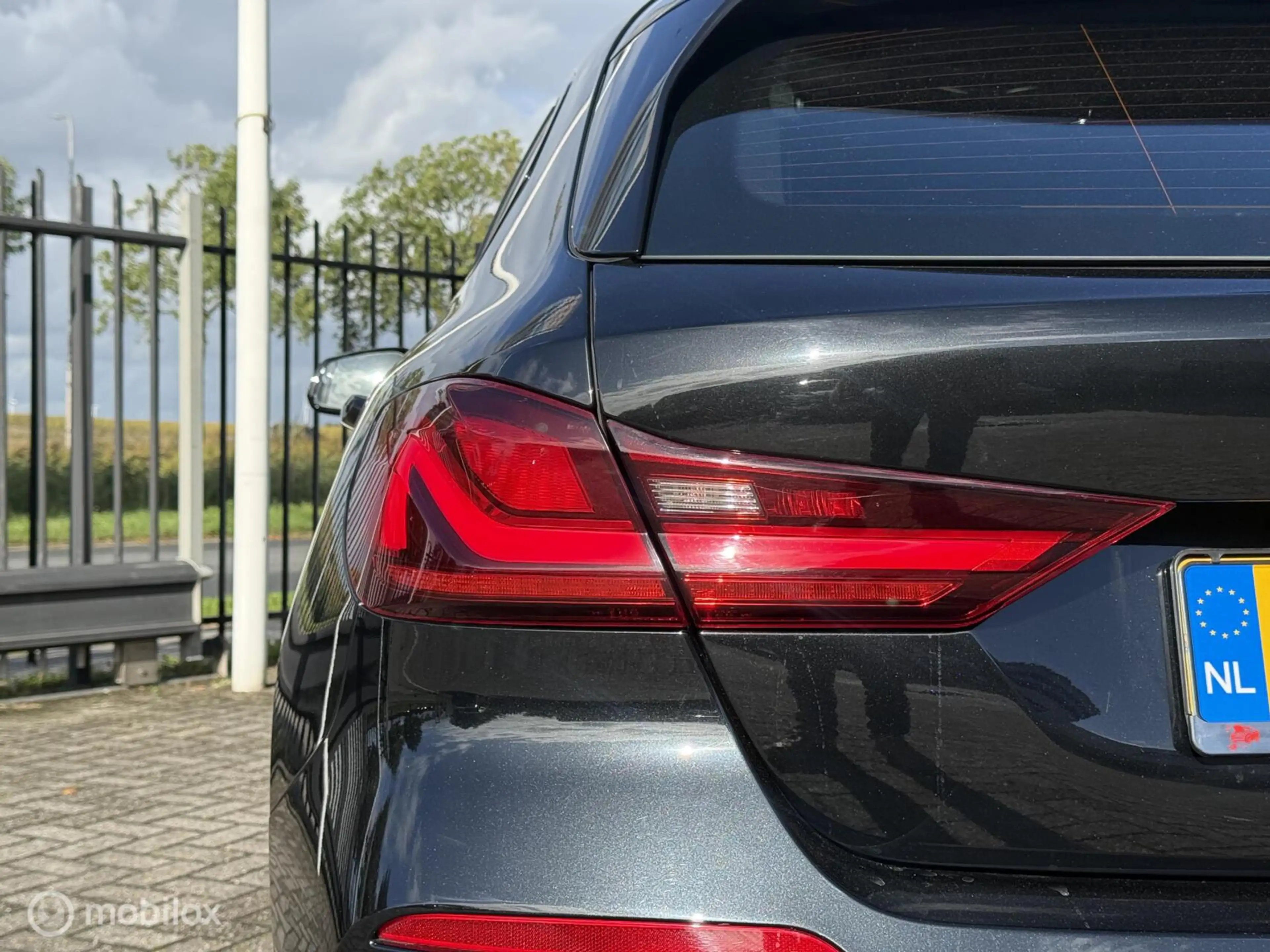 BMW 118 1-serie 118i EDE Corporate Lease M Sport | Leer |C — photo 9
