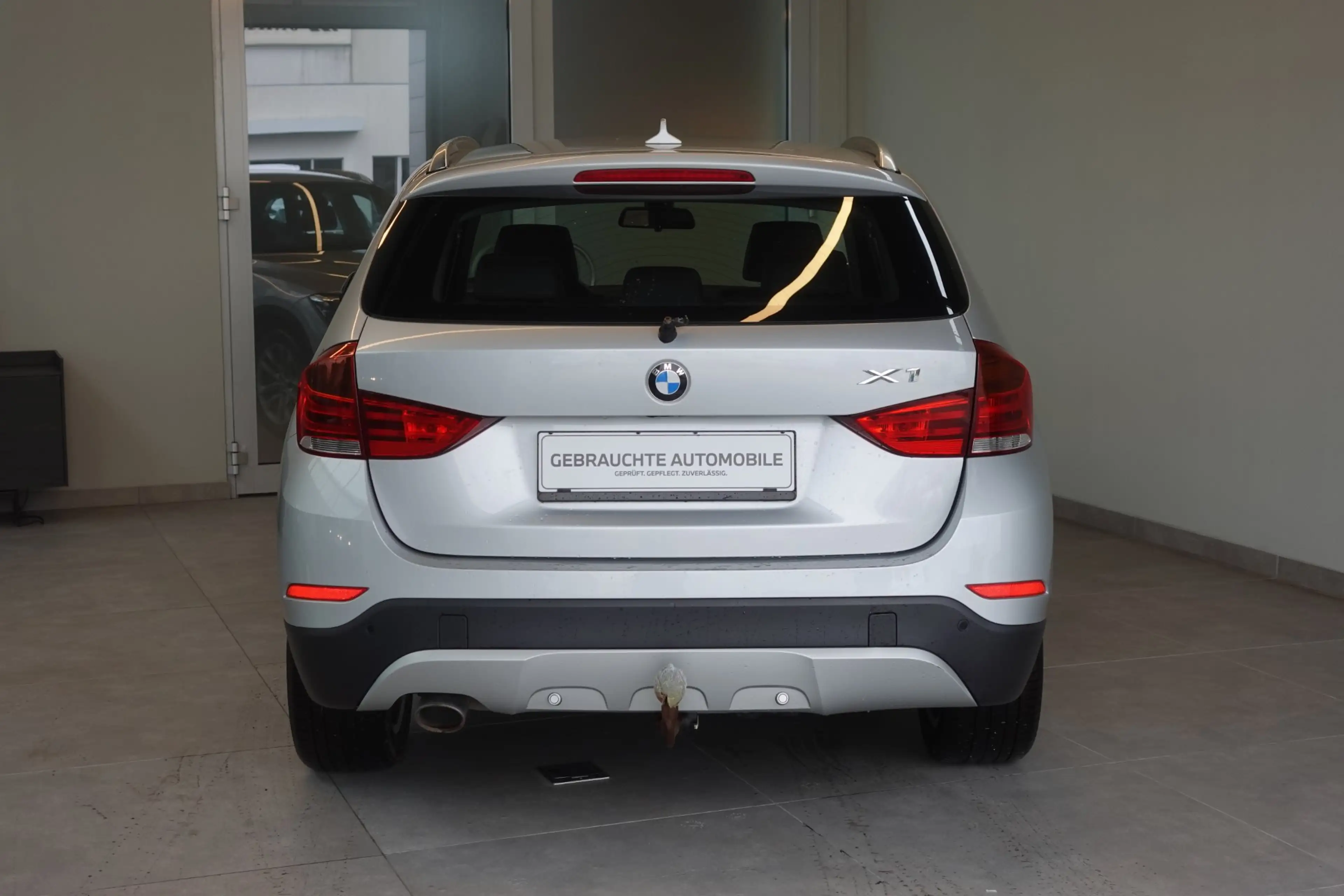 BMW X1 xDrive18d E84 — photo 4