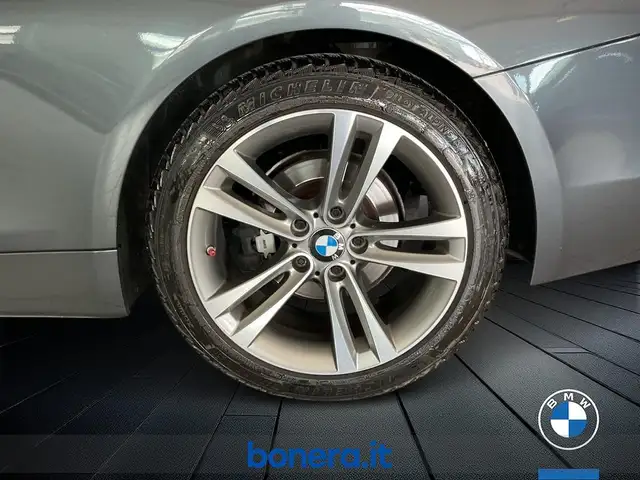 BMW 4 Series view 11