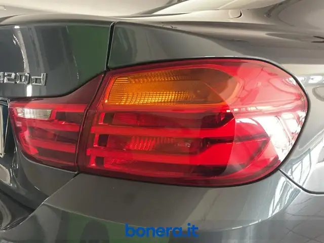 BMW 4 Series view 10