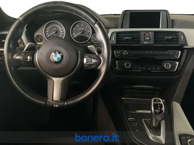 BMW 4 Series view 14