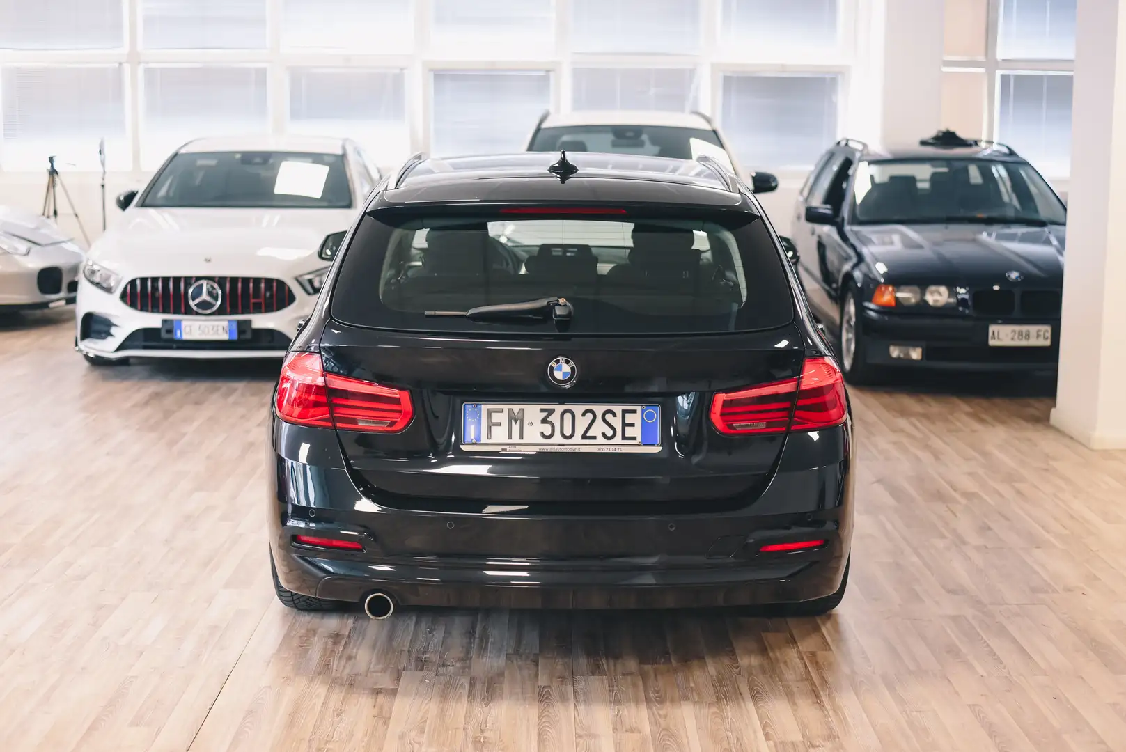 BMW 318 318d Touring Sport auto - 2