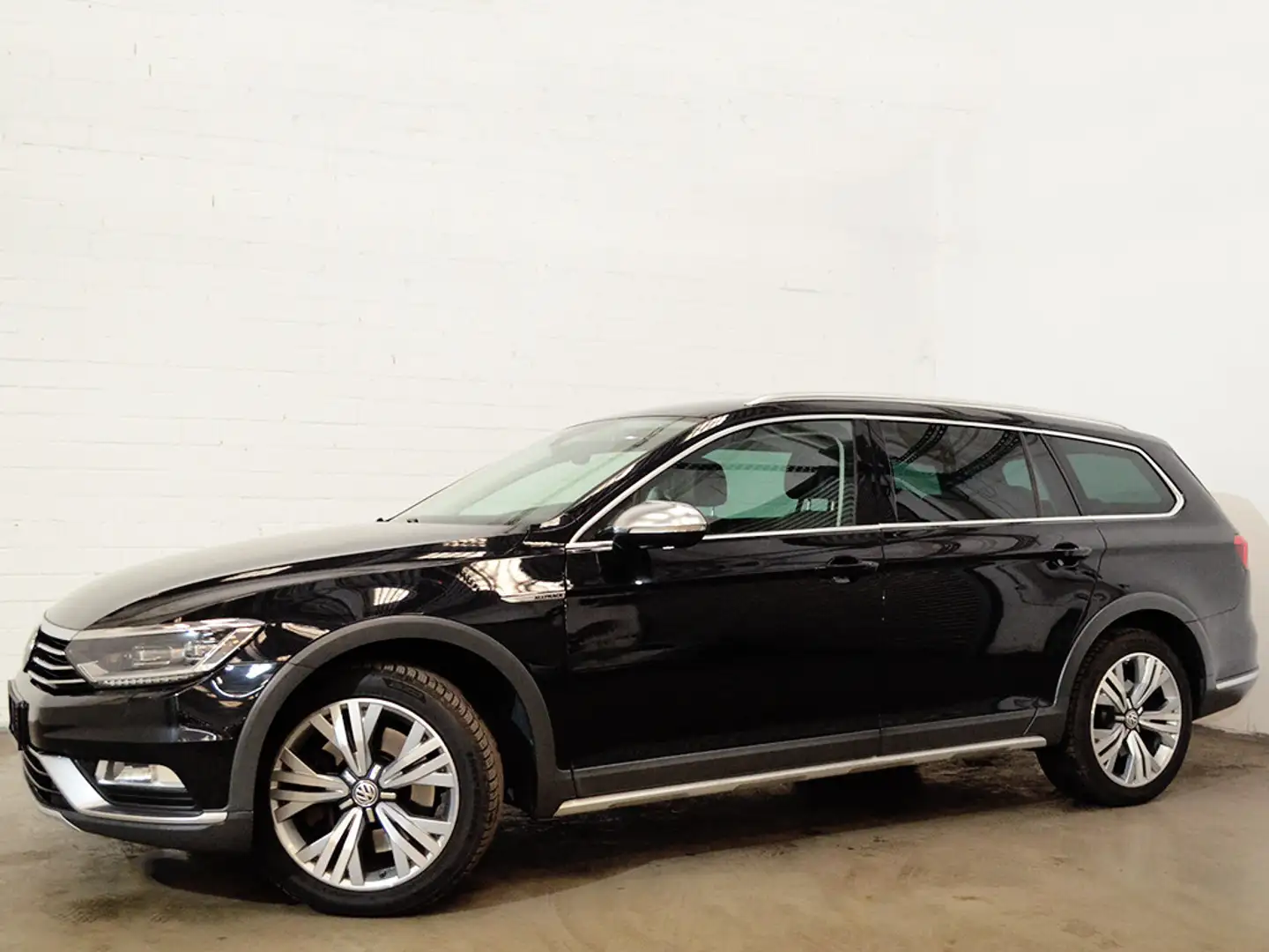 Volkswagen Passat Alltrack 2,0 TDI *Leder LED Virtual Assist* Negro - 2