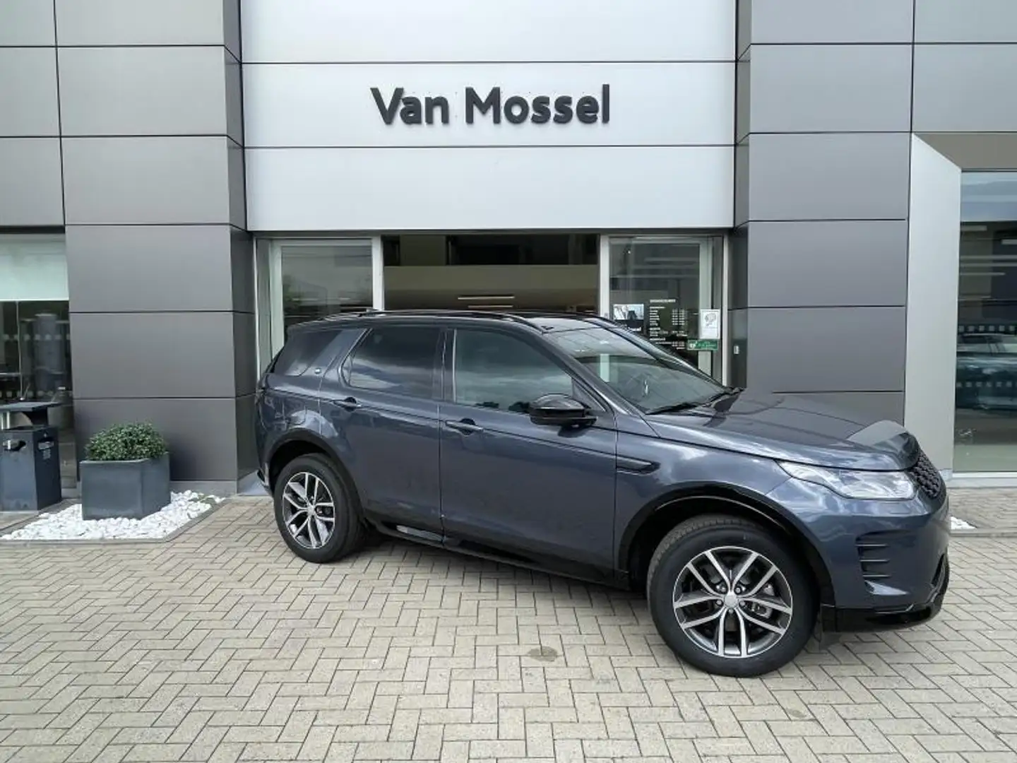 Land Rover Discovery Sport P270e Dynamic SE AWD Auto. 25.5MY Blauw - 2