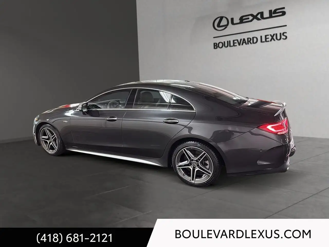Mercedes-Benz CLS снимка Mercedes-Benz CLS