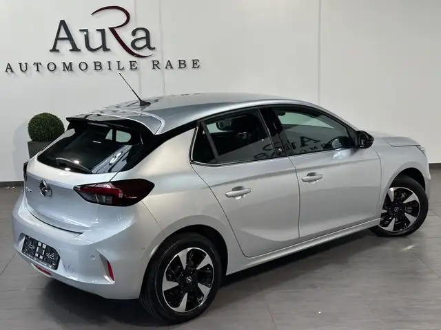 Opel Corsa view 5