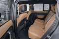 Land Rover Defender 110 2.0 P300e 110 X-Dynamic HSE Urban Wide Track S Grijs - thumbnail 11