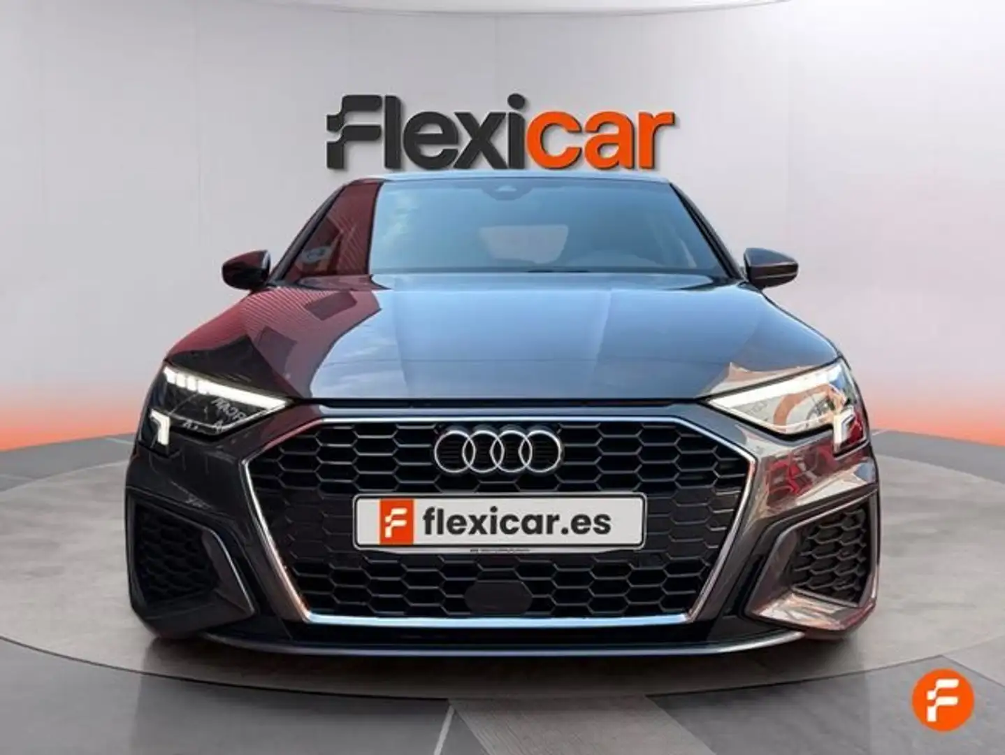 Audi A3 Sedán TDI S line S tronic 110kW Gris - 2