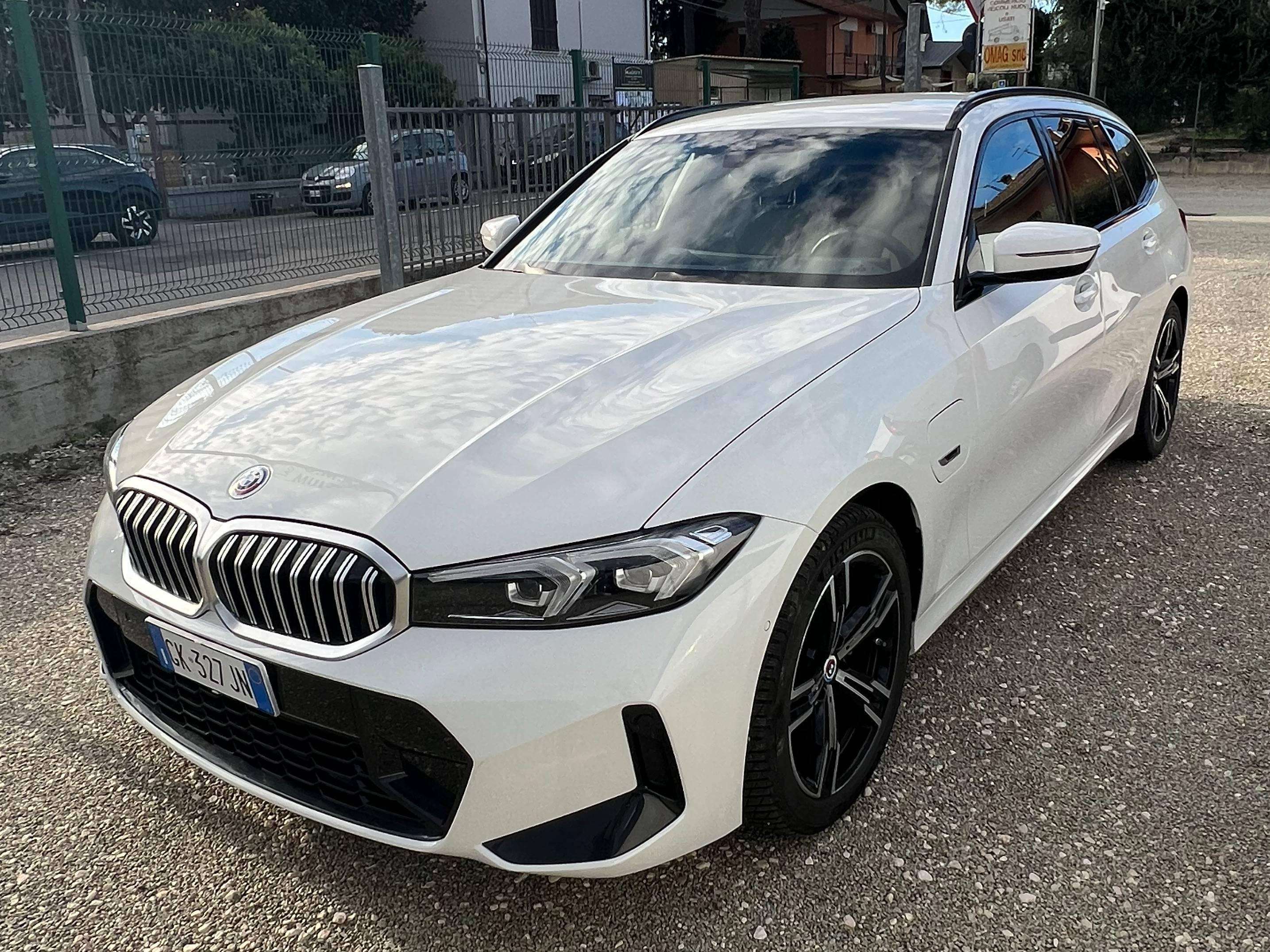 BMW 320