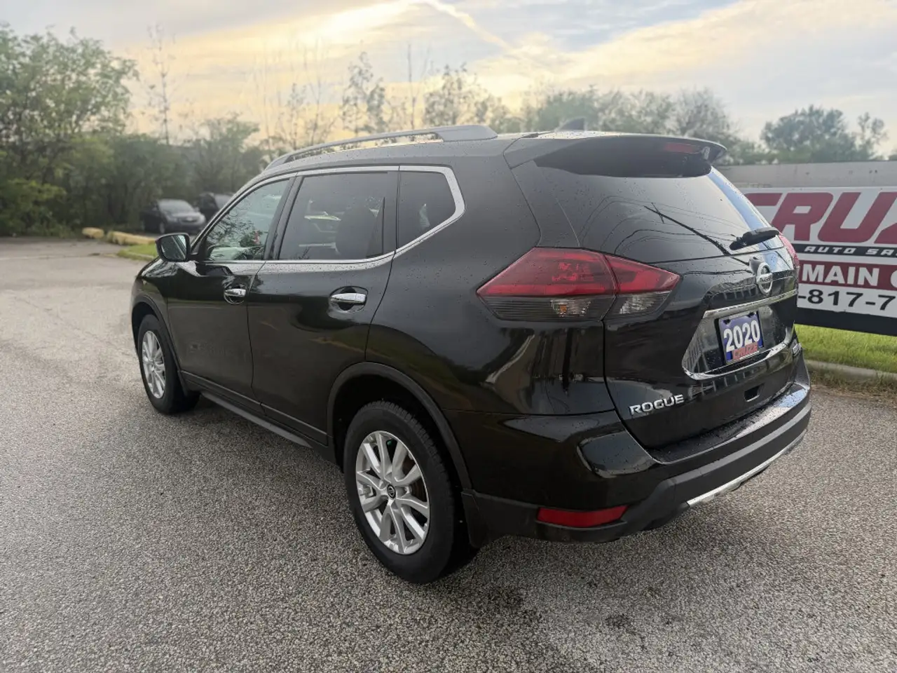 Nissan Rogue снимка Nissan Rogue