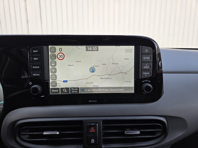 Hyundai i10 Select — photo 21