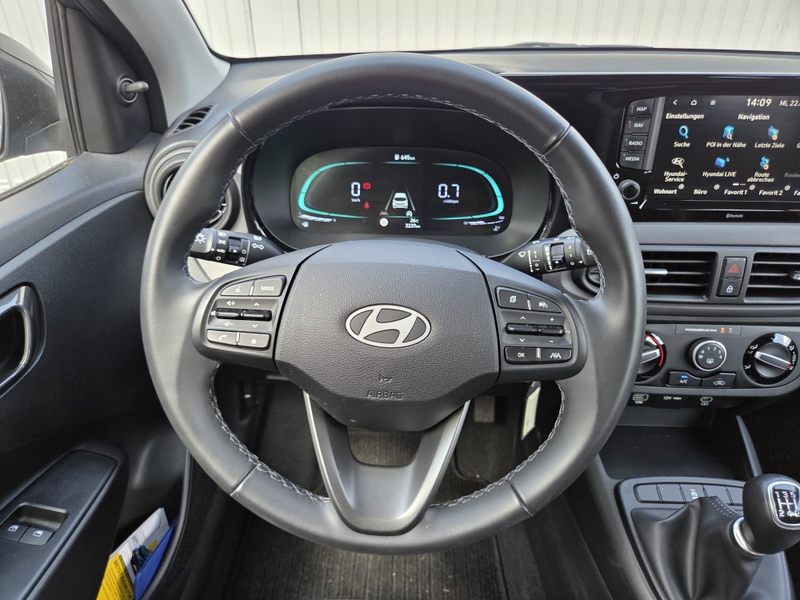 Hyundai i10 Select — photo 16