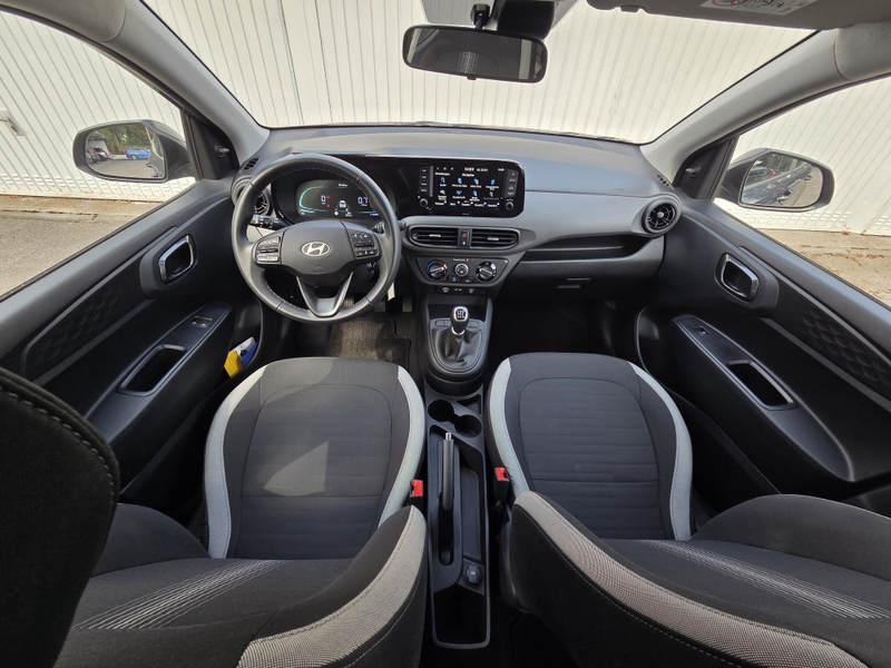 Hyundai i10 Select — photo 15