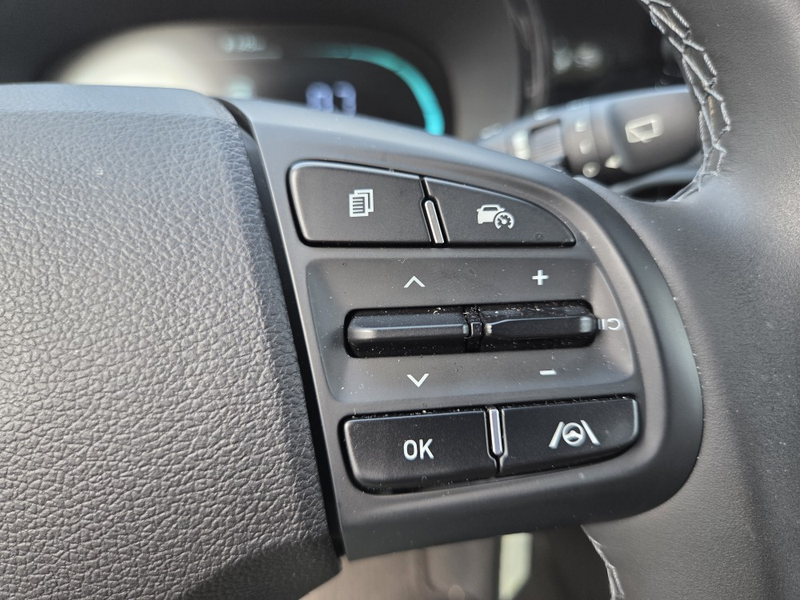 Hyundai i10 Select — photo 25