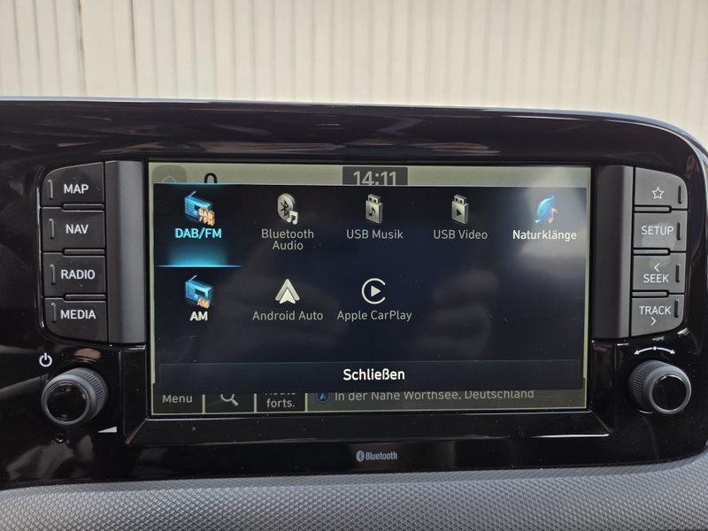 Hyundai i10 Select — photo 23