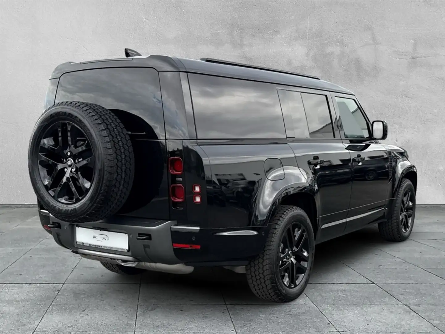 Land Rover Defender 130 D300 OUTBOUND PANO+AHK+20 LMF+ACC Nero - 2