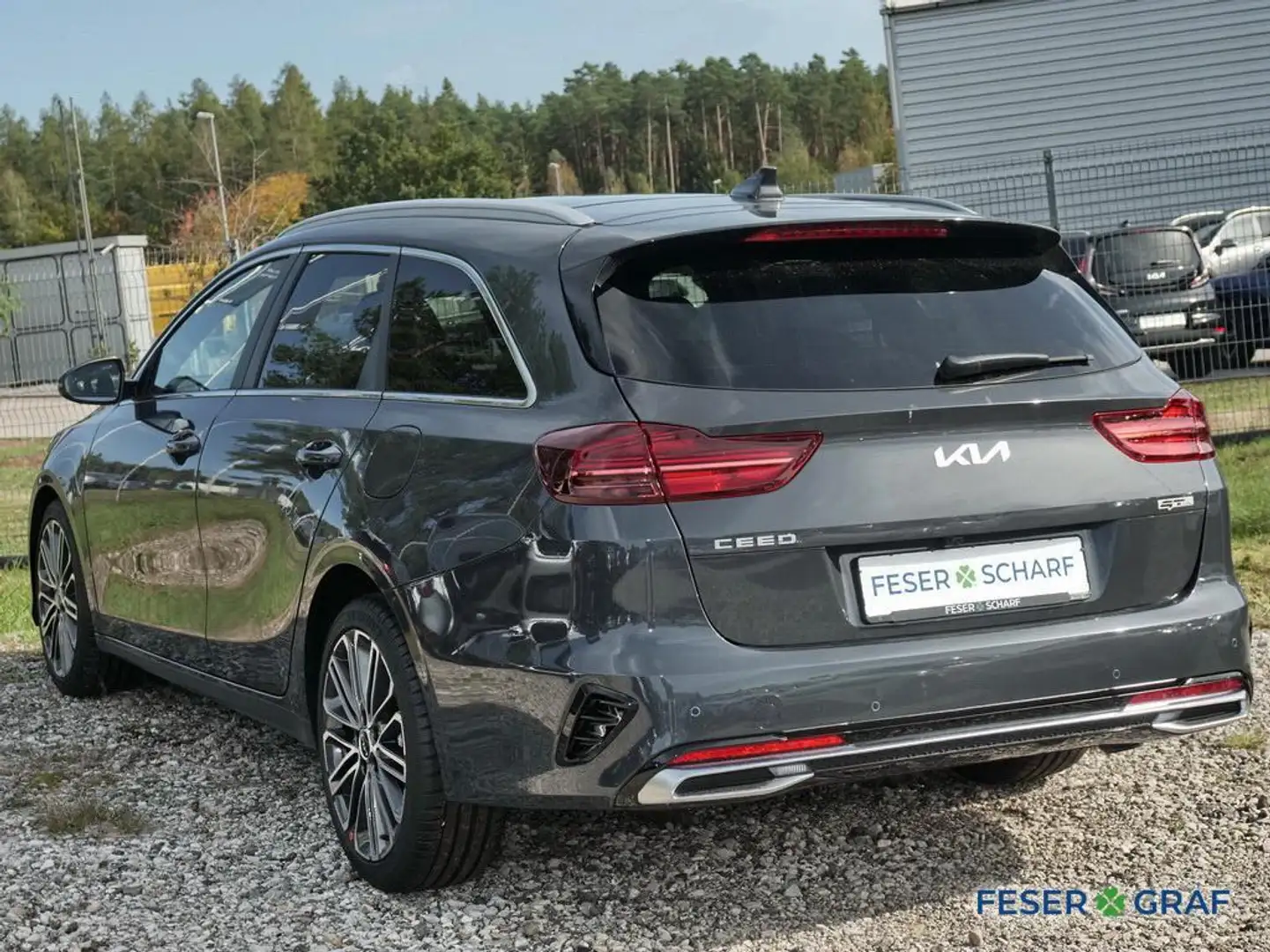 Kia Ceed SW / cee'd SW 1.5T DCT7 GT Line TECHNIK GD 18Z Grigio - 2