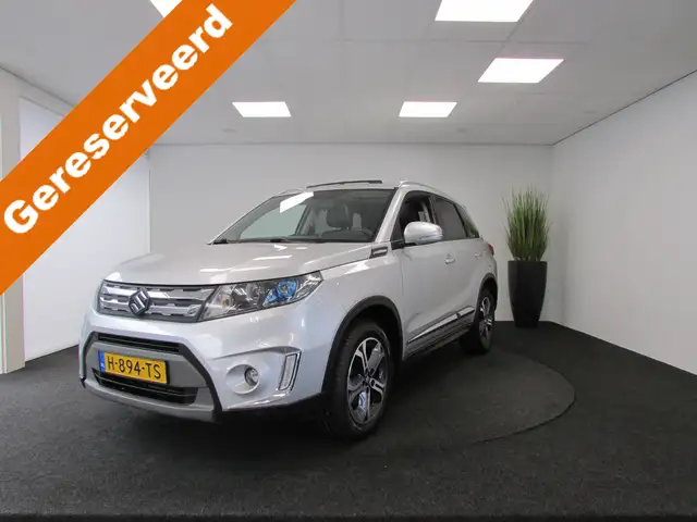 Suzuki Vitara 1.6 High Executive I Bomvol! I Luxe I Panoramadak