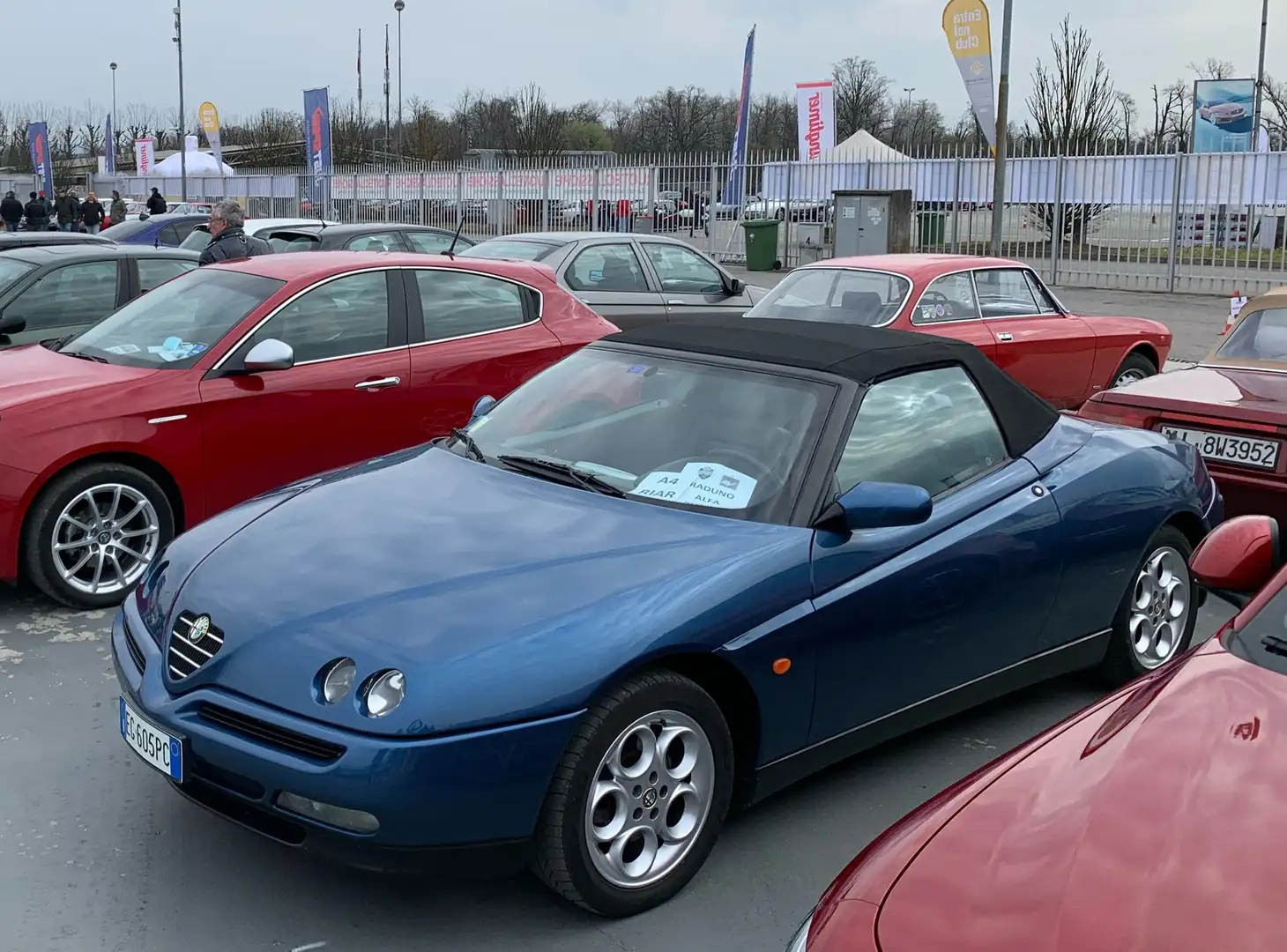 Alfa Romeo Spider 2.0 ts 16v Modrá - 1