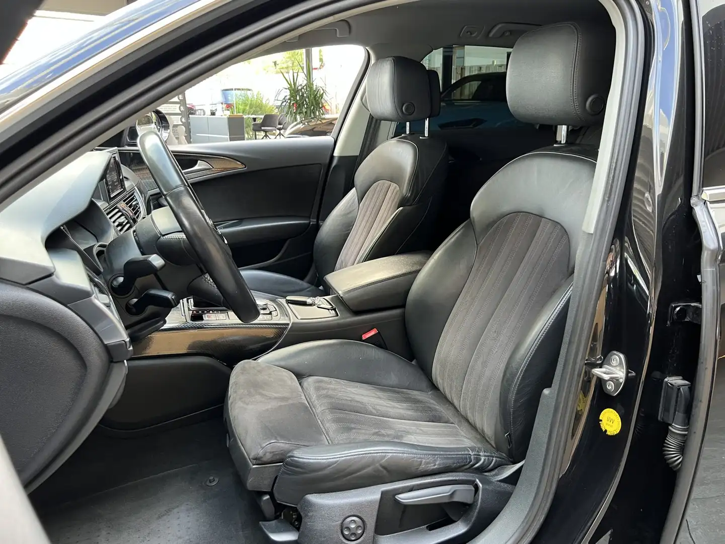 Audi A6 2.0TDI Navi Leder-Alcantara Navi driveselect Noir - 2