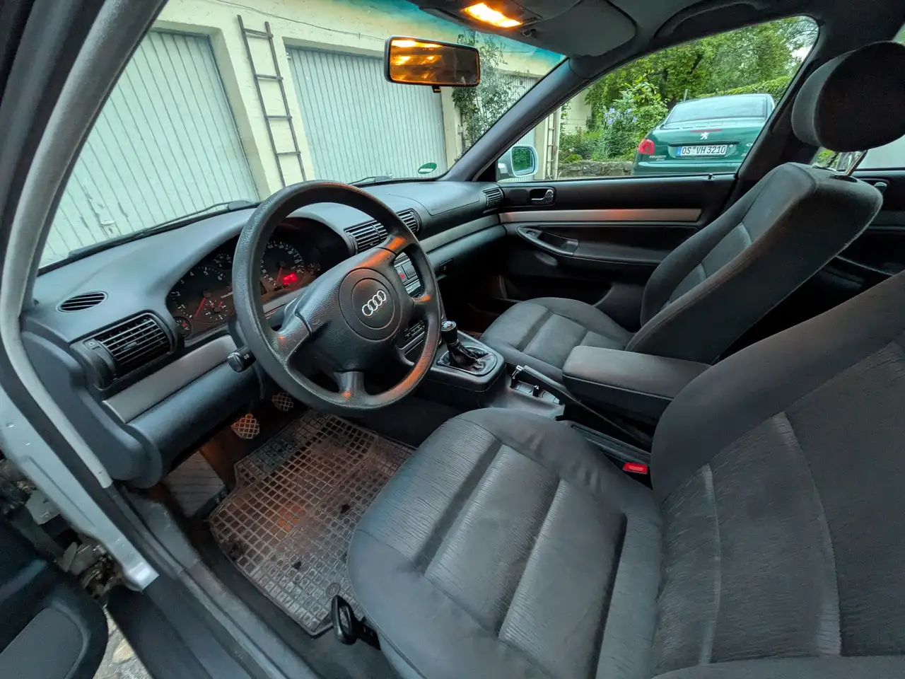 Audi A4 Avant 2.4, foto 8