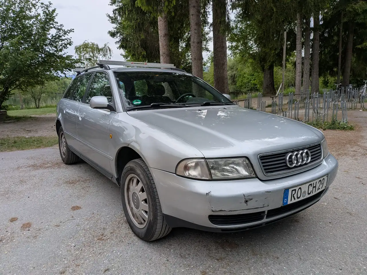 Audi A4 Avant 2.4, foto 1