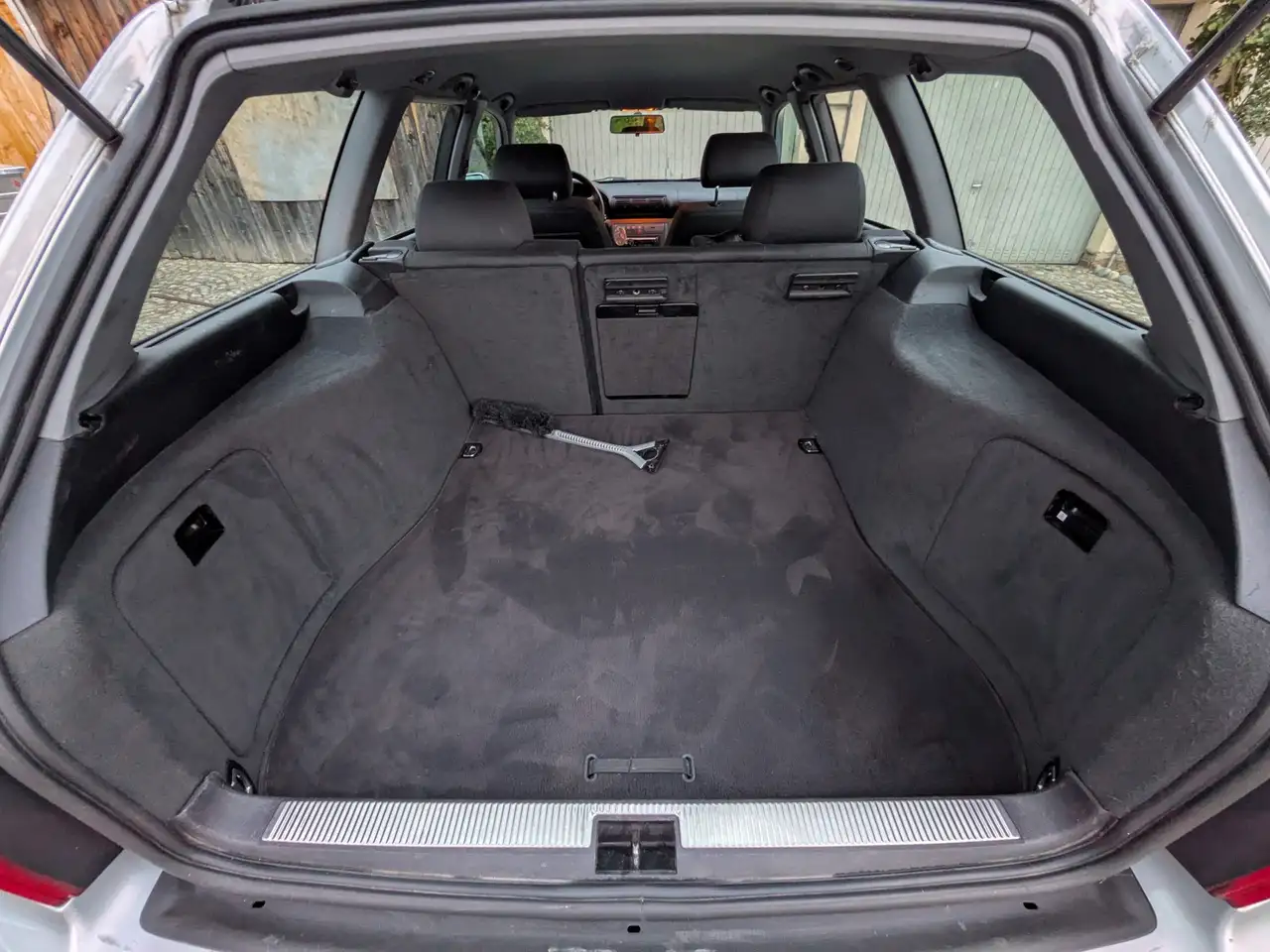 Audi A4 Avant 2.4, foto 12