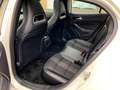 Mercedes-Benz GLA 180 Automatik // Panorama // NAVI//Sitzh.//LED Weiß - thumbnail 12