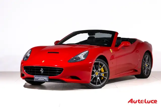 Ferrari California main image