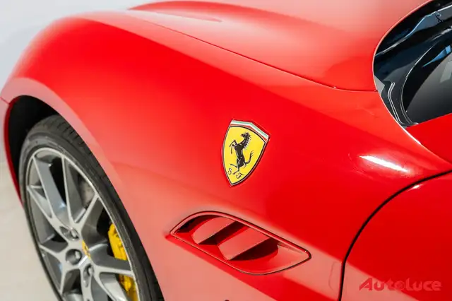 Ferrari California view 8
