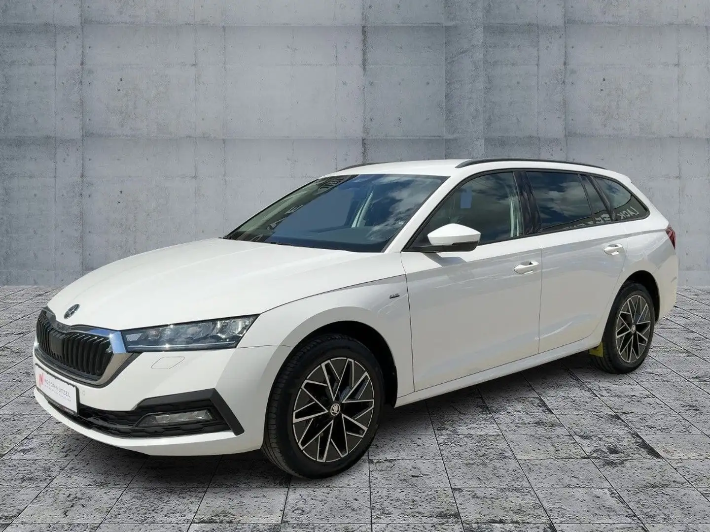 Skoda Octavia Combi 2.0 TDI DSG CLEVER LED+NAV+SHZ+ACC Bianco - 2