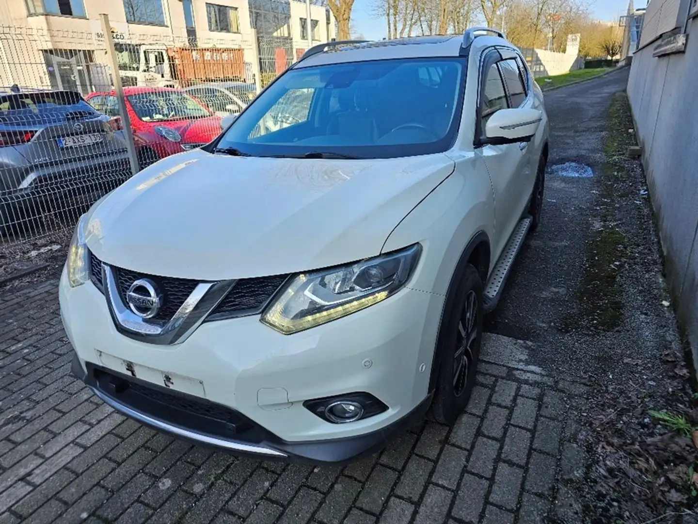 Nissan X-Trail 1.6 dCi 2WD Tekna Xtronic Full Beyaz - 1