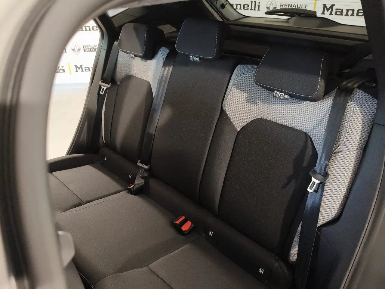 Dacia Duster 2026 — фото 14