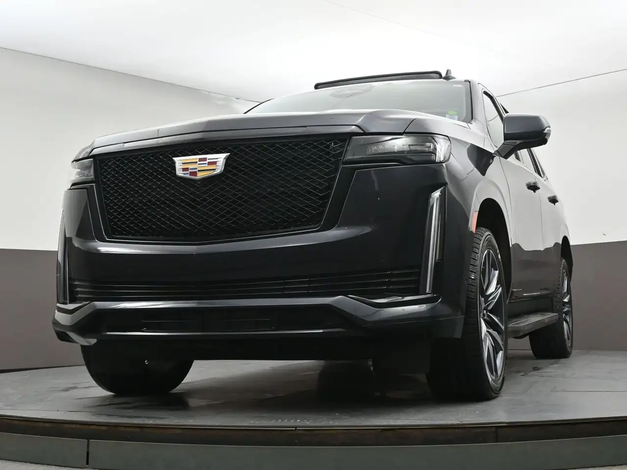 Cadillac Escalade снимка Cadillac Escalade