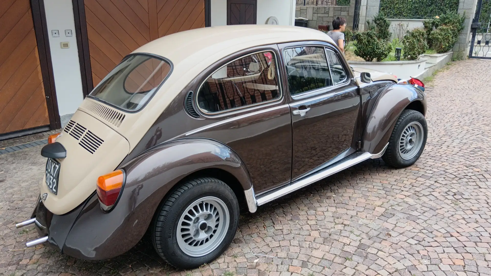 Volkswagen Maggiolino 1300 Karmann - 2