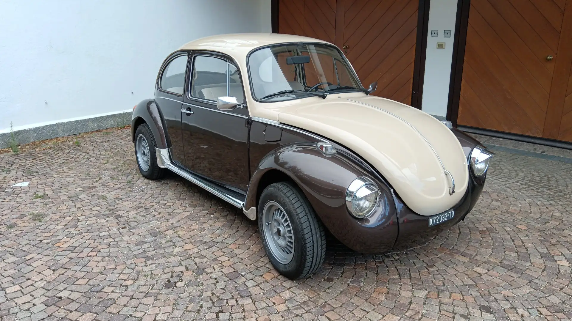 Volkswagen Maggiolino 1300 Karmann - 1