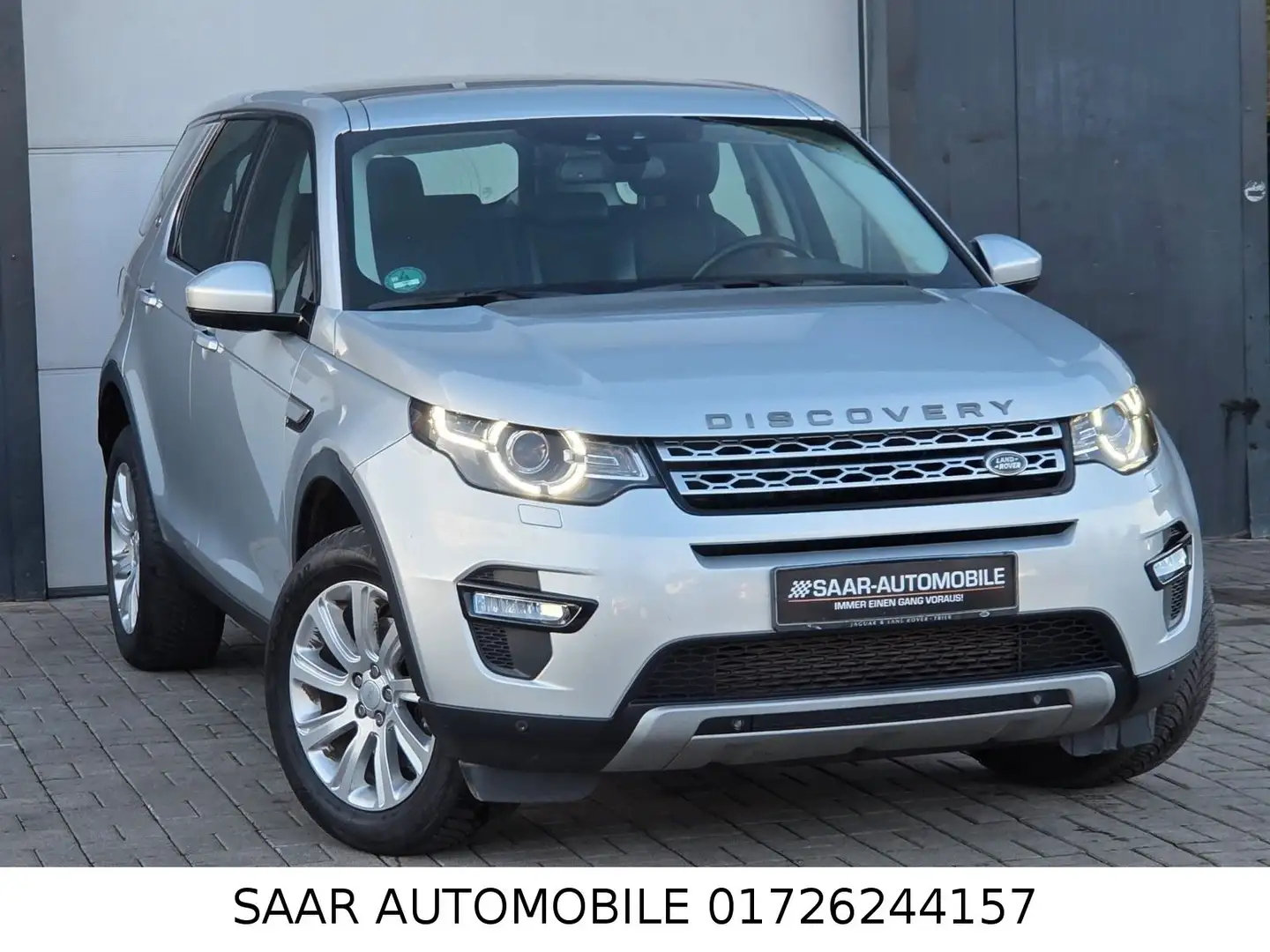 Land Rover Discovery Sport SE 2.2TDI AWD 7 SITZER Grau - 1