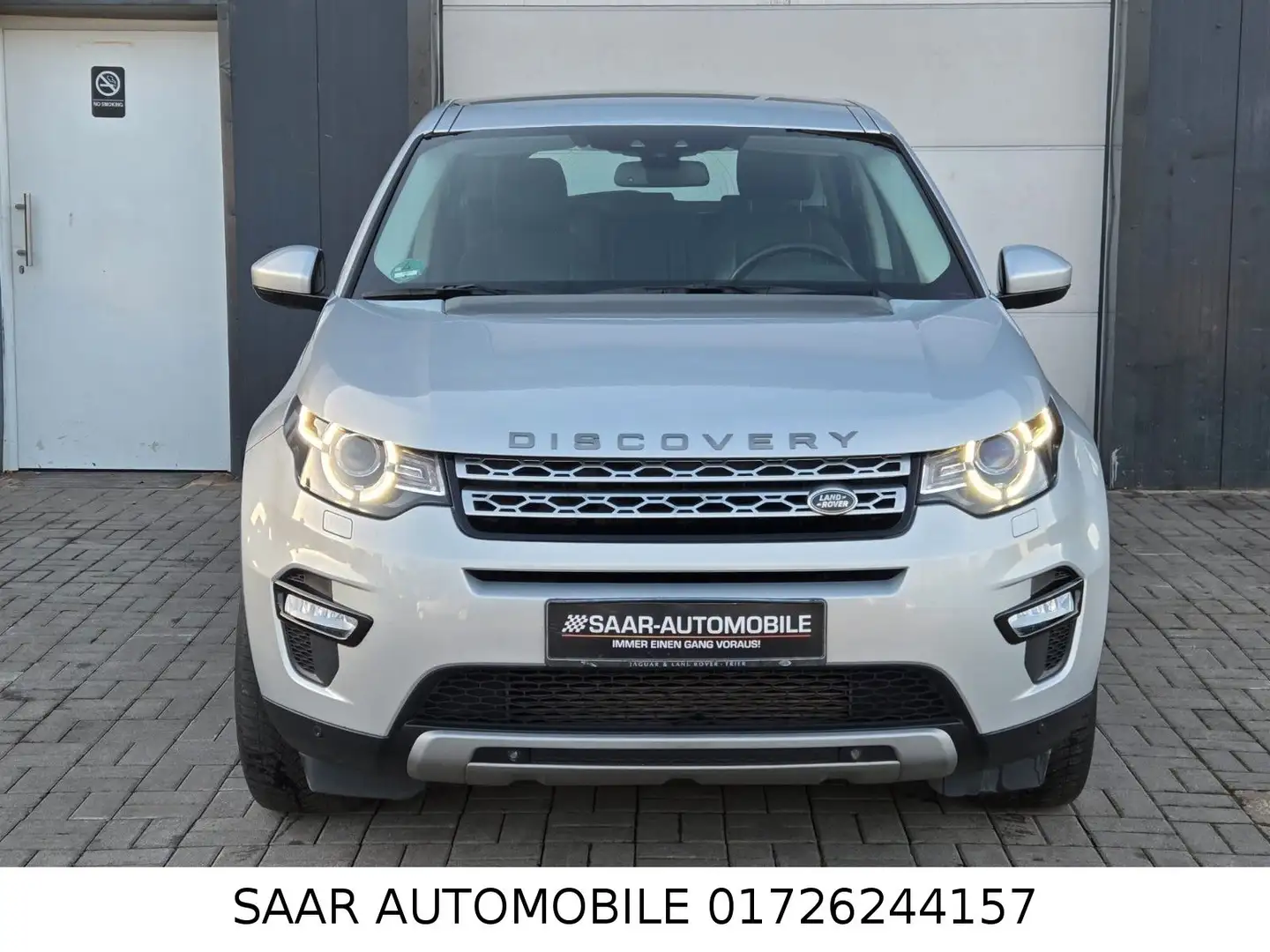 Land Rover Discovery Sport SE 2.2TDI AWD 7 SITZER Grau - 2