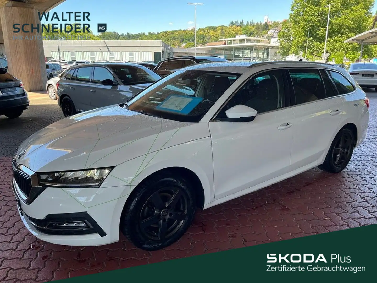 Skoda Octavia Combi 2.0 TDI DSG Style Navi LED AHK Blanc - 1