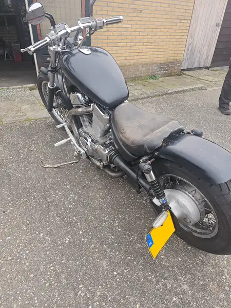 Suzuki VS 1400 - foto 8