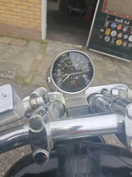 Suzuki VS 1400 - foto 2