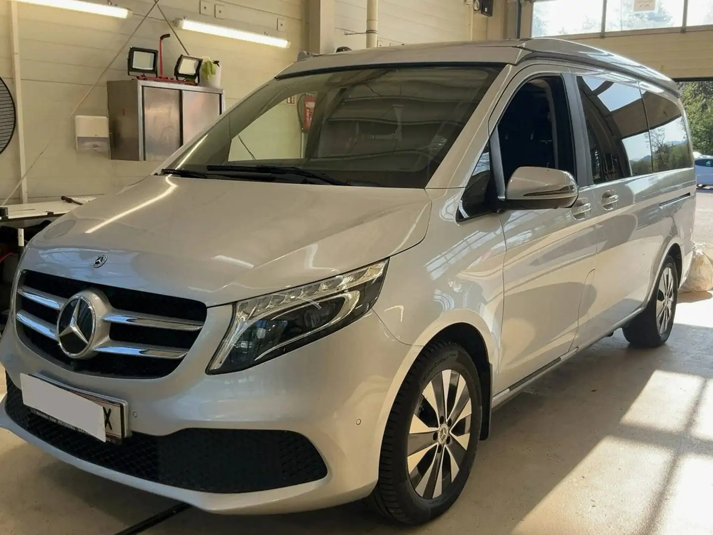 Mercedes-Benz V 250 V 250 d lang Aut. Marco Polo Grau - 1