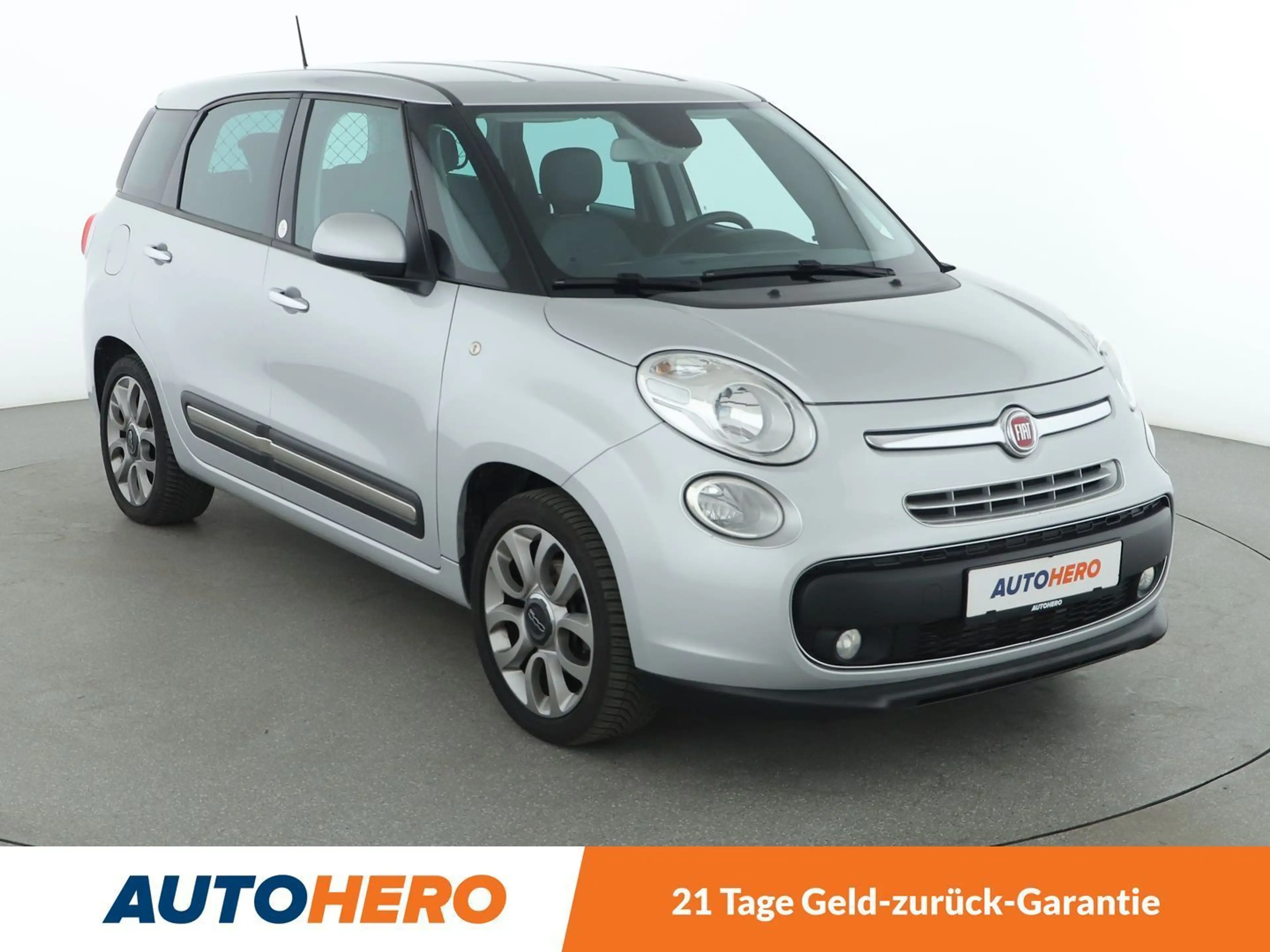 Fiat 500L 0.9 Lounge *NAVI*CAM*ALU*START/STOP*TEMPO* — photo 8