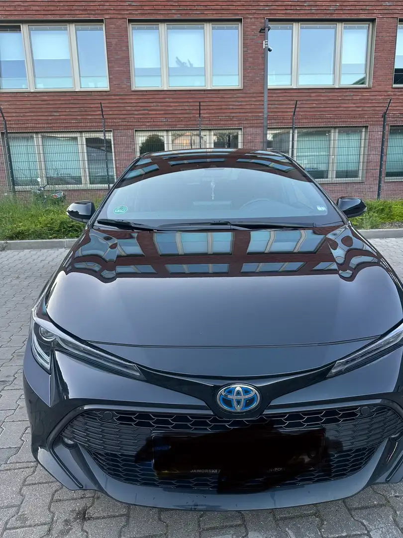 Toyota Corolla Hybrid Team D Schwarz - 2