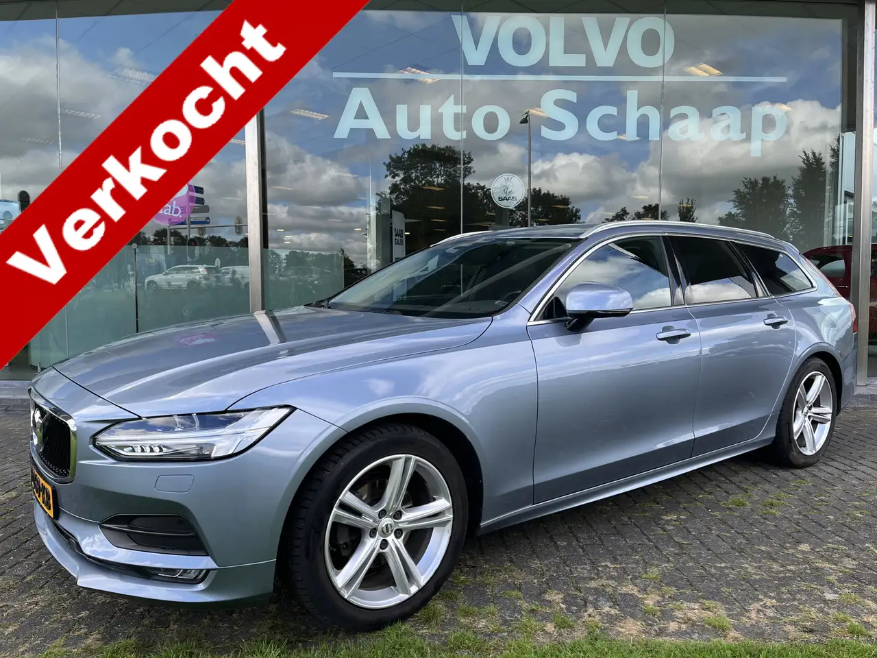 Volvo V90