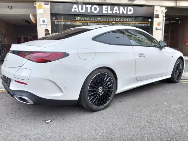 Mercedes-Benz CLE 220 330e AMG