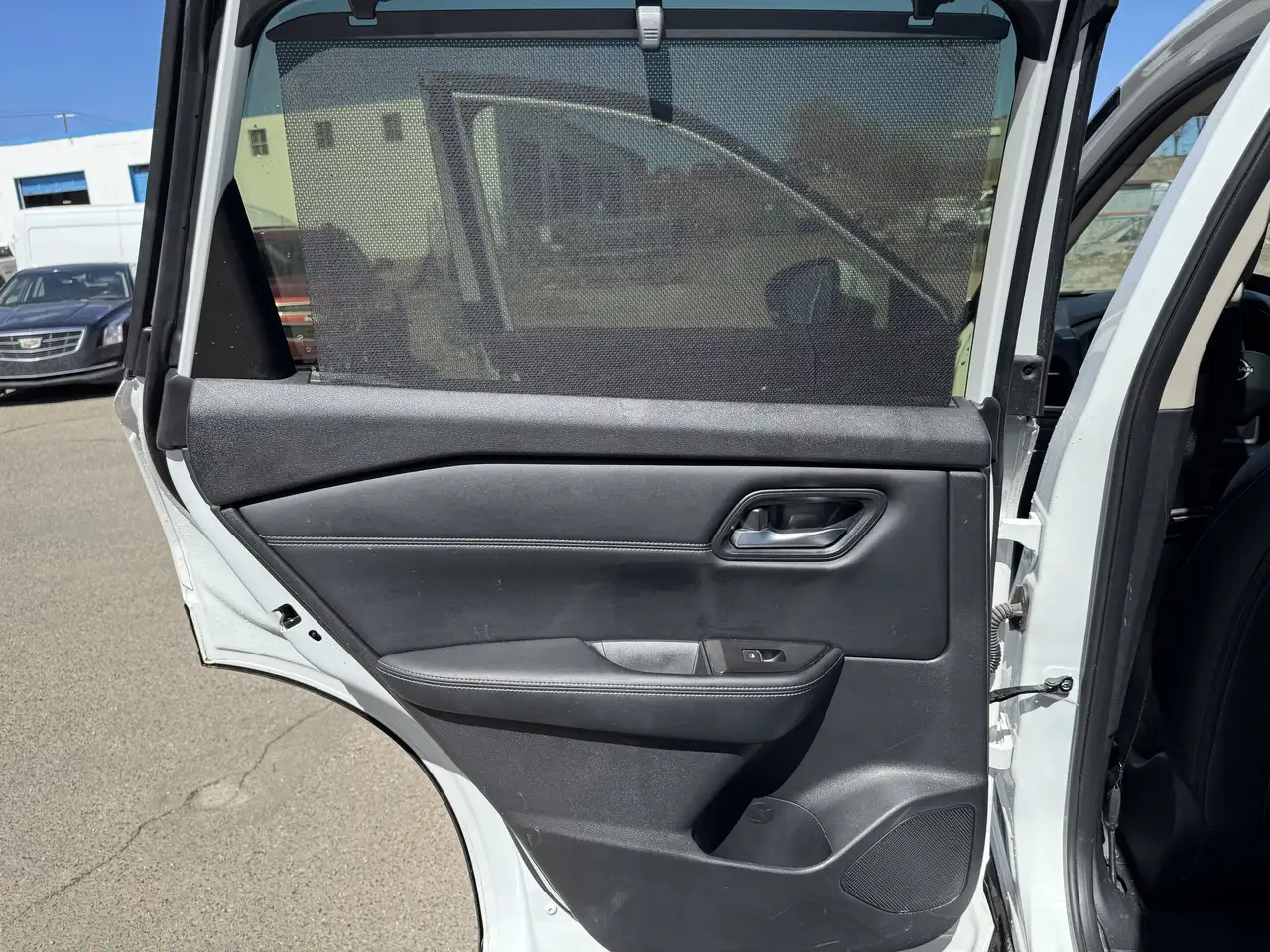 Nissan Rogue снимка Nissan Rogue
