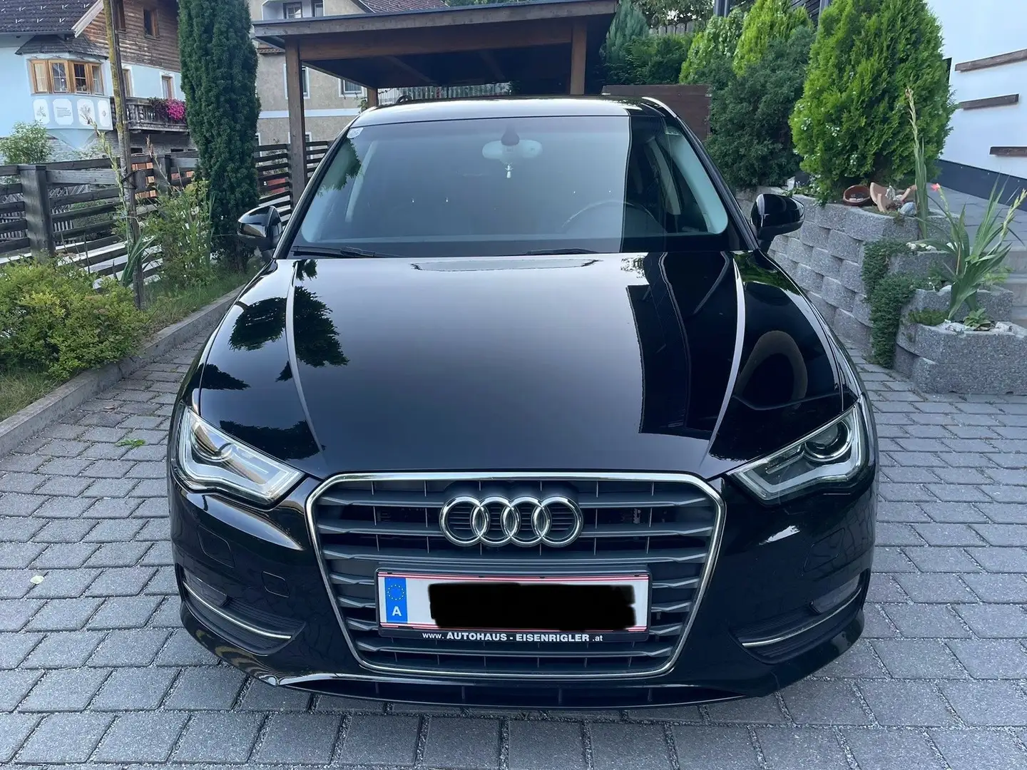 Audi A3 SB Ambiente 1,6 TDI Schwarz - 2