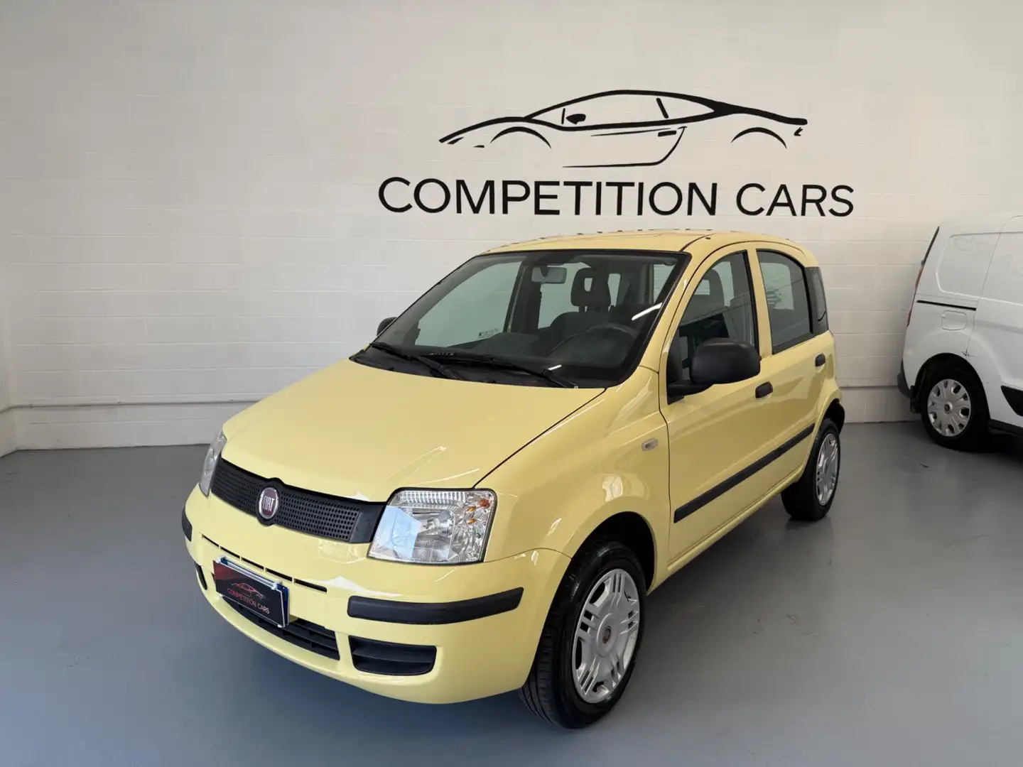 Fiat Panda 1.4 Natural Power Classic Jaune - 1